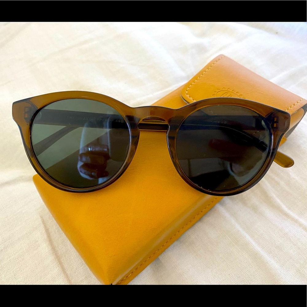 Crap Eyewear “The Shake Appeal” Women’s Polarized Glasses